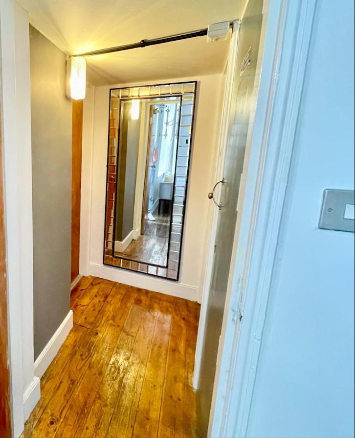 The Location- 1 Free Private Parking Space - 60 Second Walk 2 Minster! York Eksteriør billede